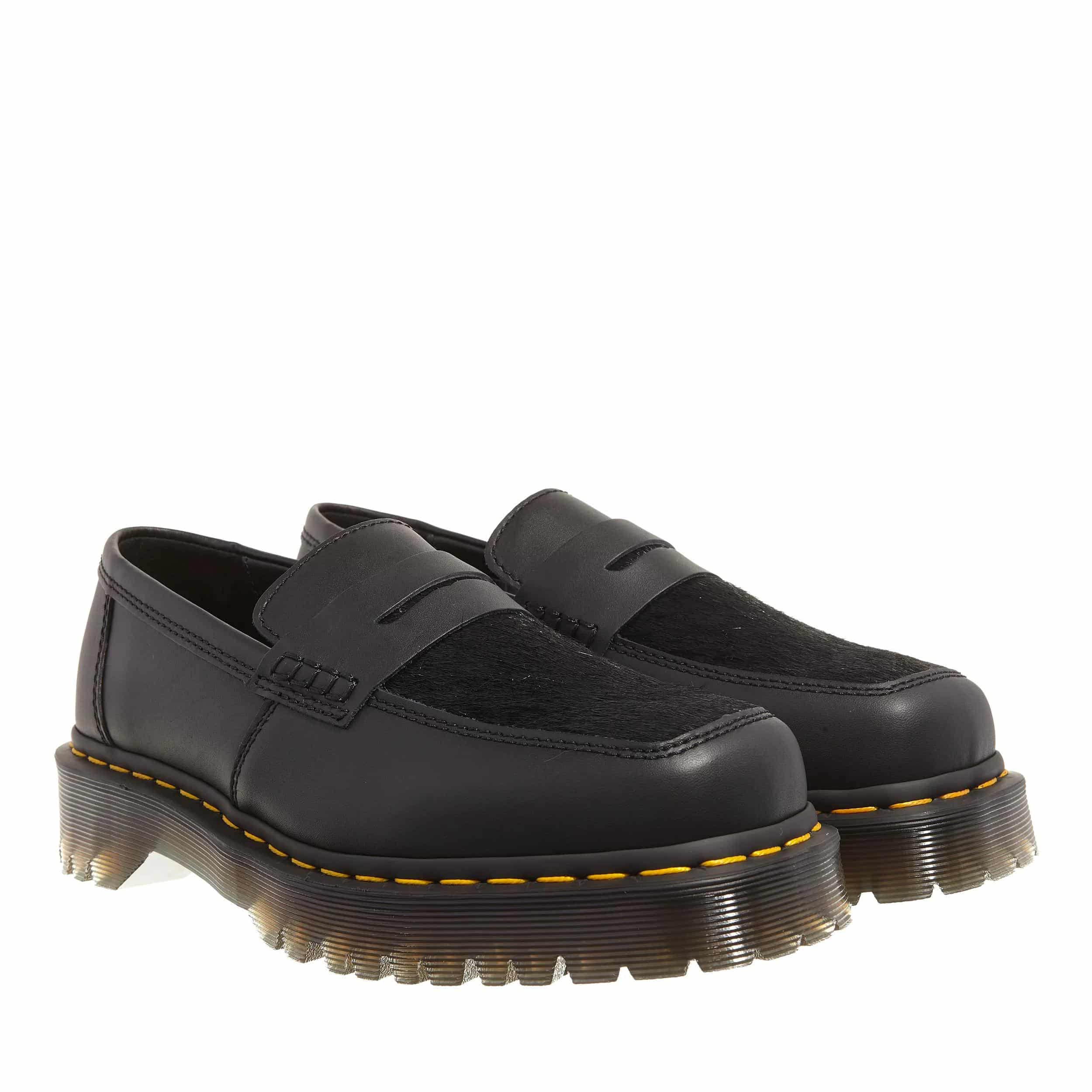 Dr. Martens Loafers & ballerina schoenen - Loafer in zwart