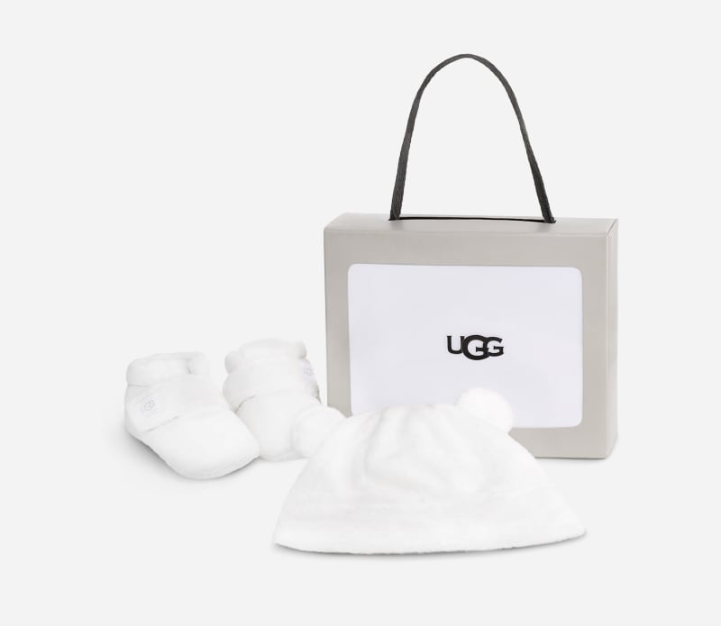 UGG® Bixbee Boot and Beanie for Kids in Blanc De Blanc, Size 0.5, Textile