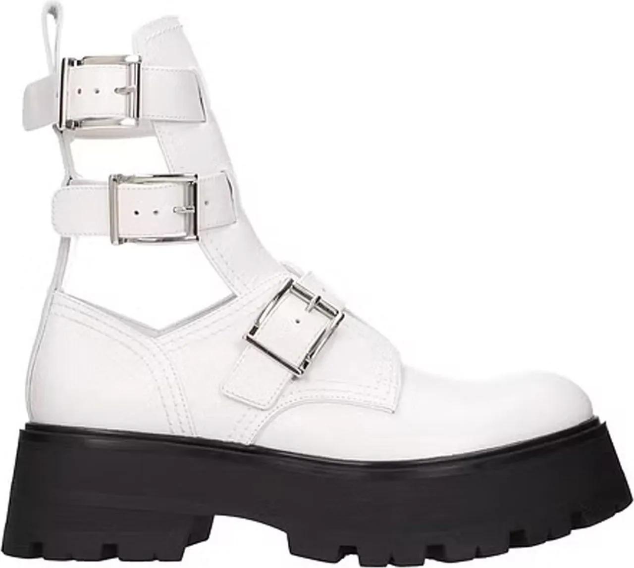 Alexander McQueen Boots - Alexander Mcqueen Leather Ankle Boots in wit