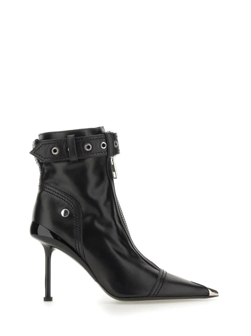Alexander McQueen Boots - Slash Biker Boot in zwart