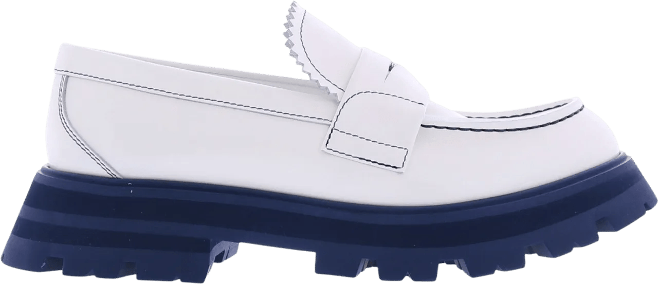 Alexander McQueen Loafers - Dames Shoe Leathe.S.Rubbe. Sh.Li.Spa in wit