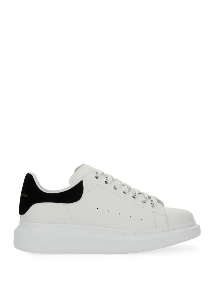 Alexander McQueen Low-Top Sneakers - Oversized Sneaker in wit