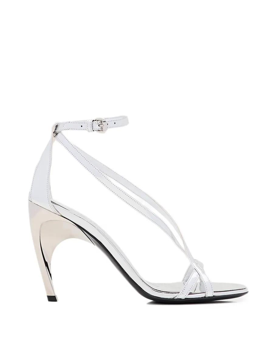 Alexander McQueen Sandalen - Sandal W/Metal Heel in wit