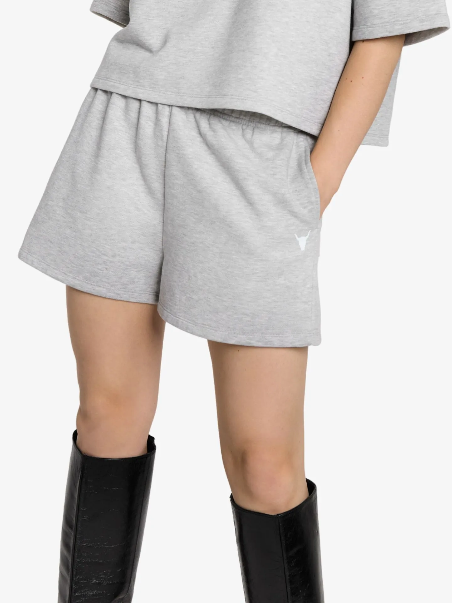 Alix The Label Dames short sweat light grey melange