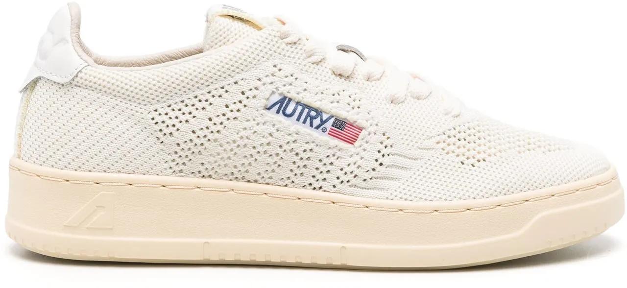Autry Low-Top Sneakers - easeknit low divers in beige