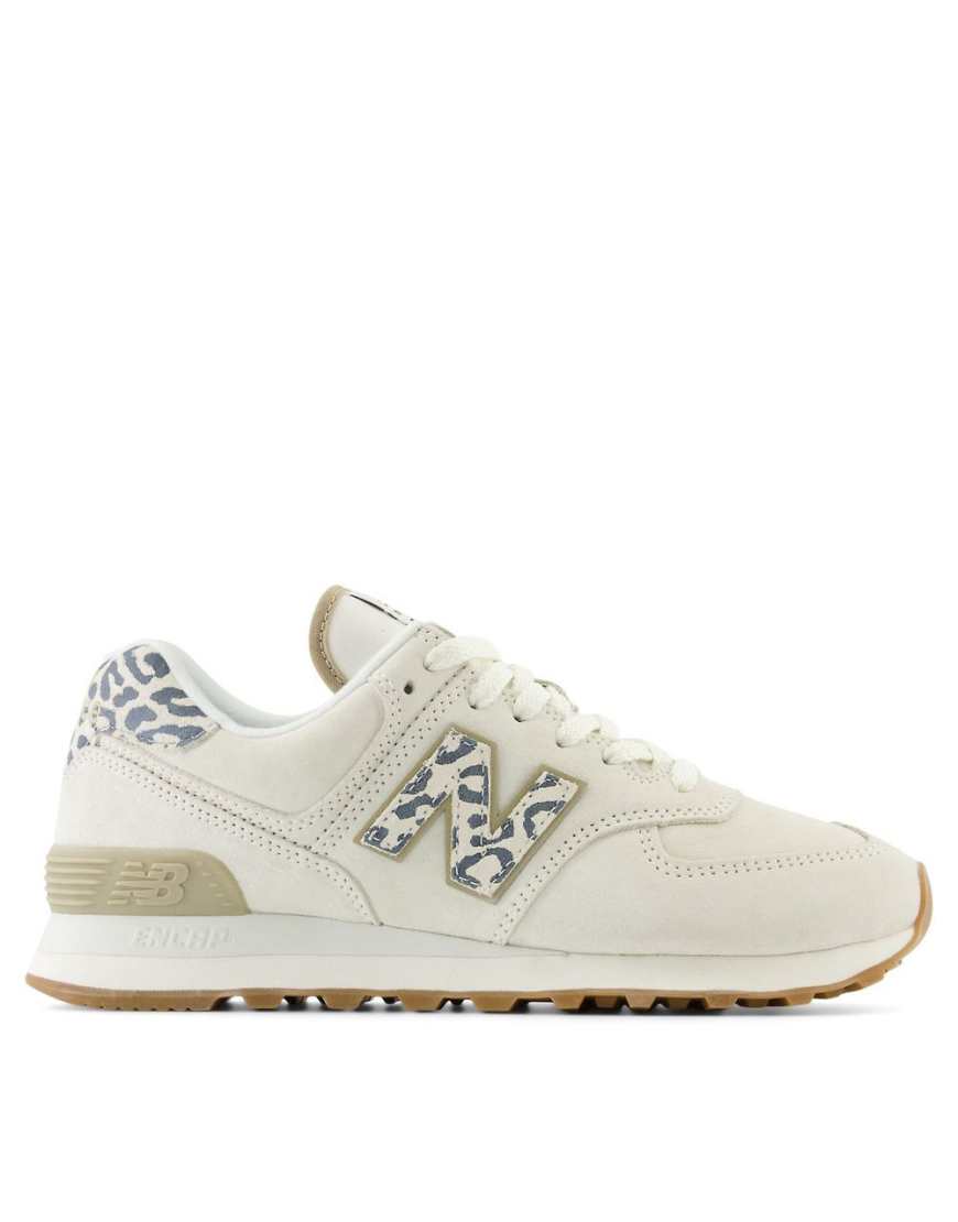 New Balance - 574 - Sneaker in Weiß mit Leopardenmuster-Detail