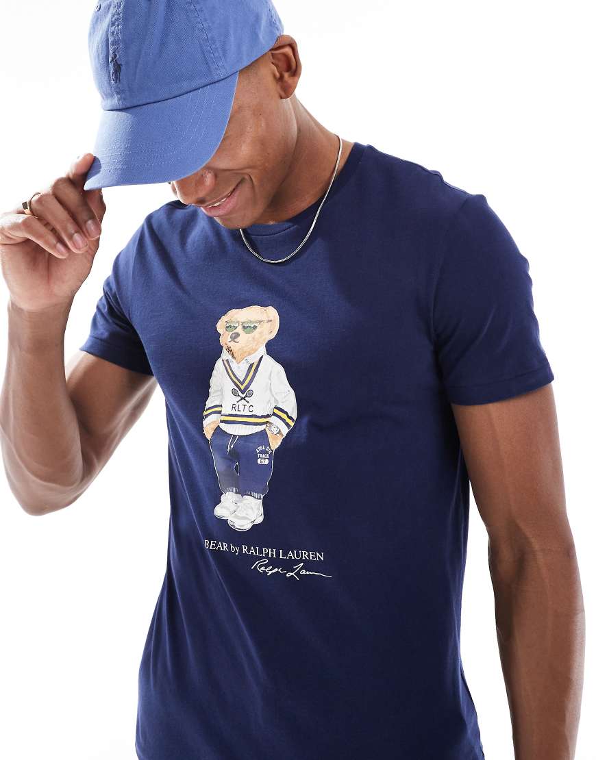 Polo Ralph Lauren - Heritage - Klassisch geschnittenes Oversize-T-Shirt in Marineblau mit Bären-Print