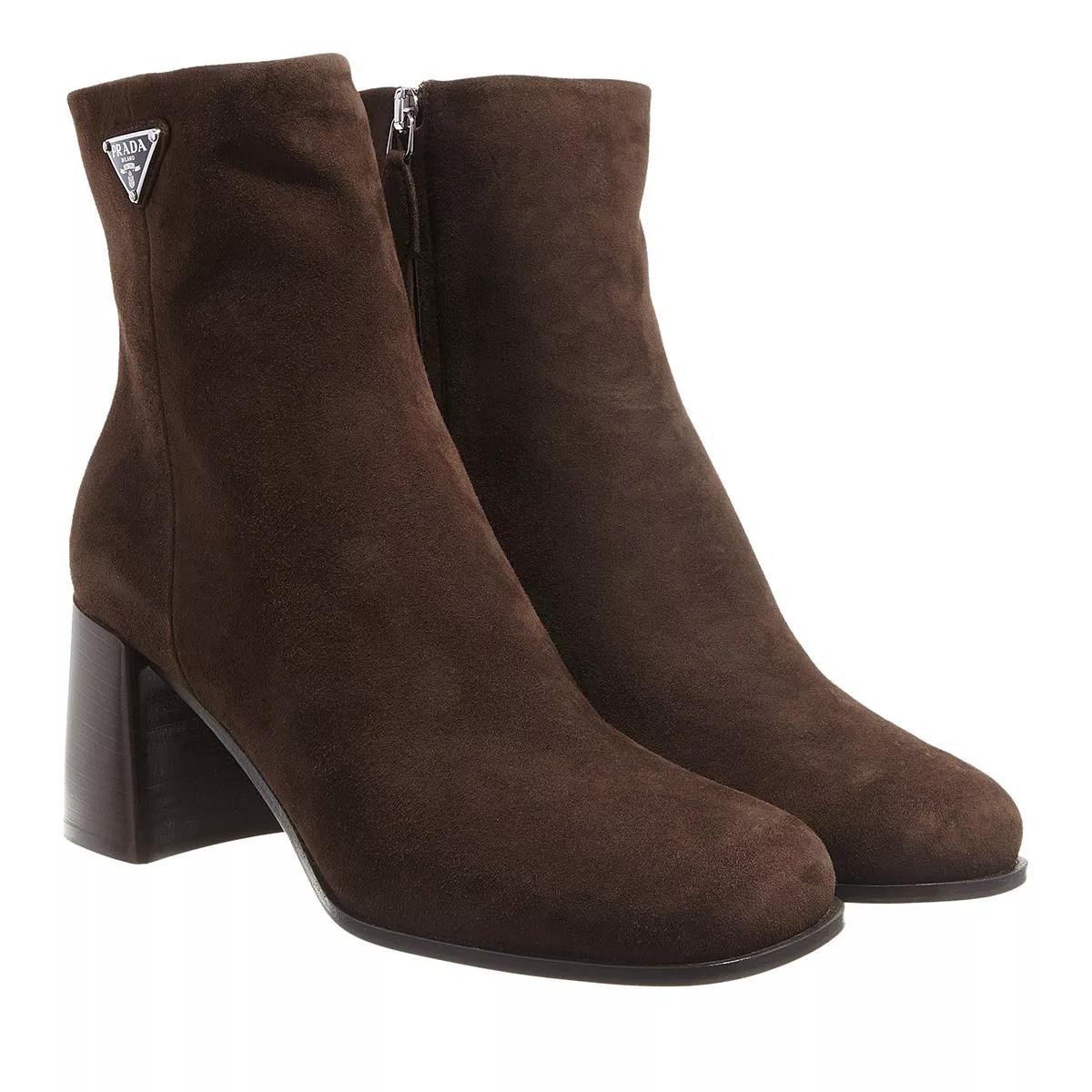 Prada Boots & laarzen - Shoes in bruin
