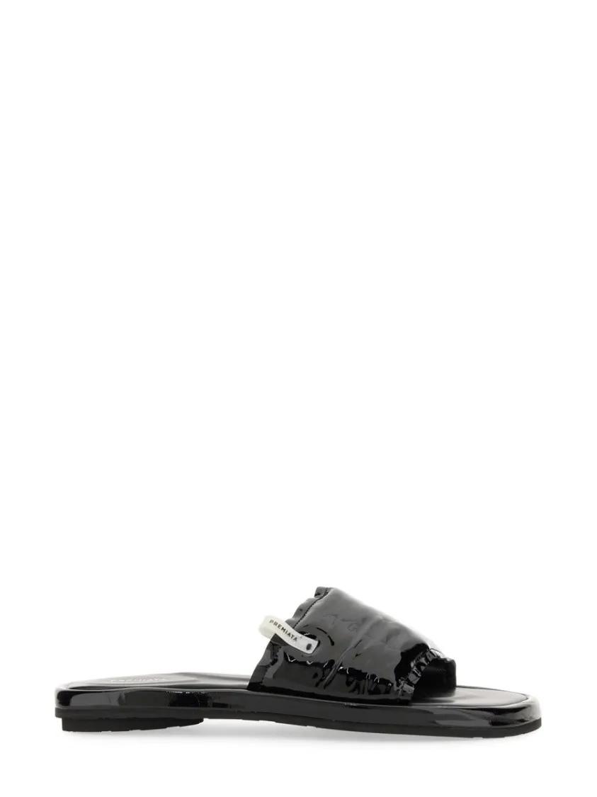 Premiata Sandalen - Black Lamb Leather Slide Sandal With Glossy Finish in zwart