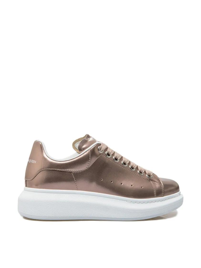 Alexander McQueen Low-Top Sneakers - Larry Techy Oversized Lace-Up Sneakers in roze