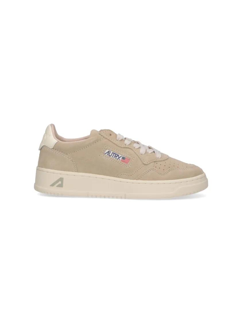 Autry Low-Top Sneakers - Medalist Low Sneakers Beige in beige