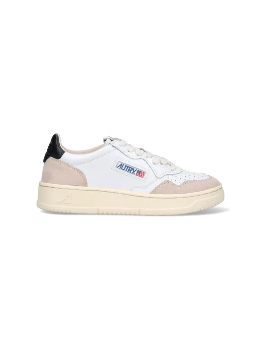 Autry Low-Top Sneakers - "Medalist" Low-Top Sneakers White in wit