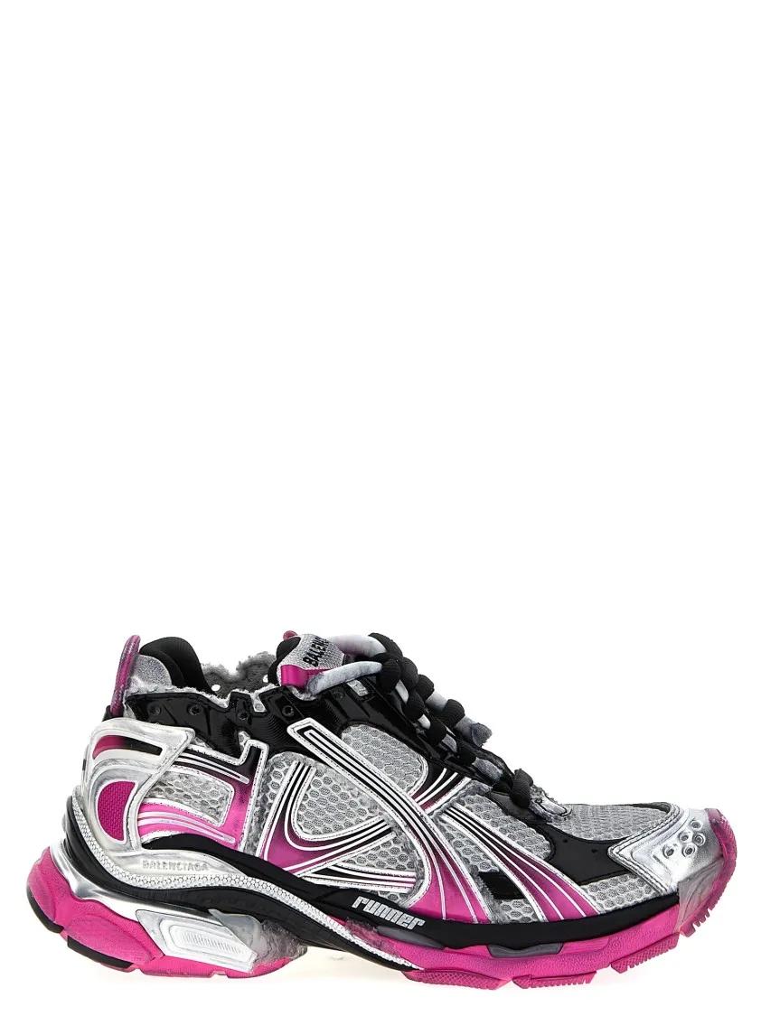 Balenciaga Low-Top Sneakers - 'Runner Gradient' Sneakers in grijs