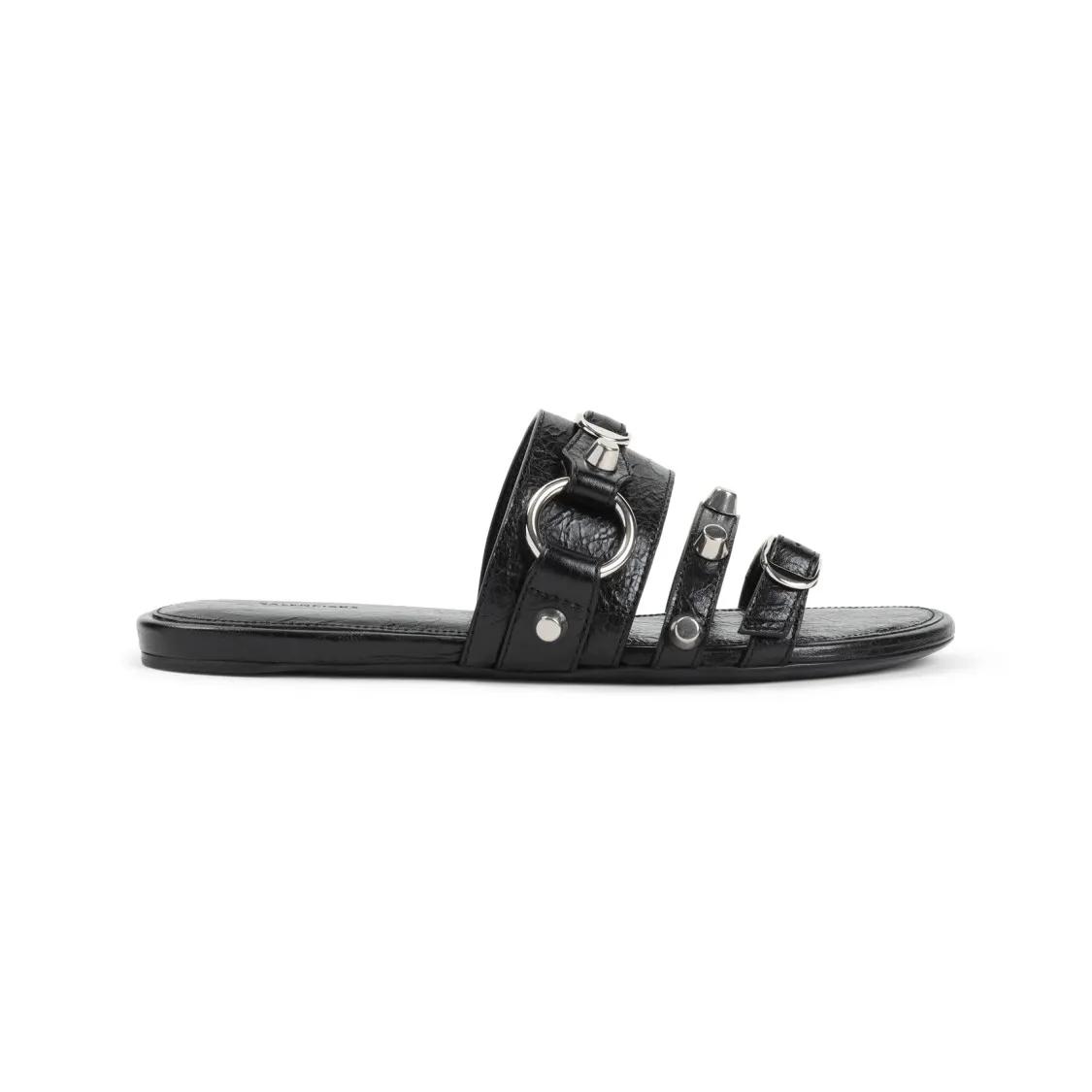 Balenciaga Sandalen - Flat Black Lambskin Sandals With Metallic Accents in zwart