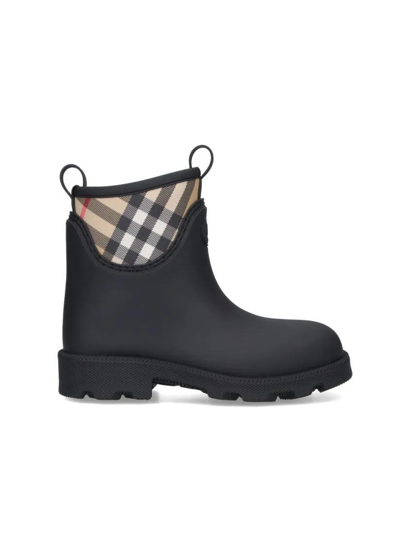 Burberry Boots - Marsh Stamp Boots - Black in zwart