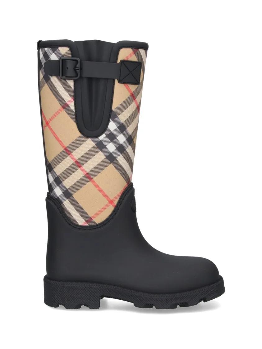 Burberry Boots - Marsh Stamp Boots - Black in zwart