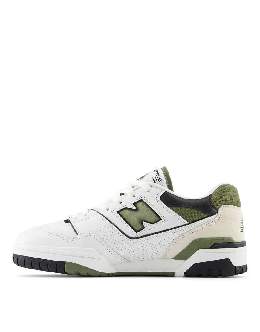 New Balance - 550 - Sneaker in Weiß und Khaki