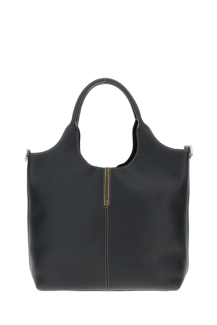 Tod's Hobo bags - Sleek Calfskin Leather Shoulder Bag in zwart
