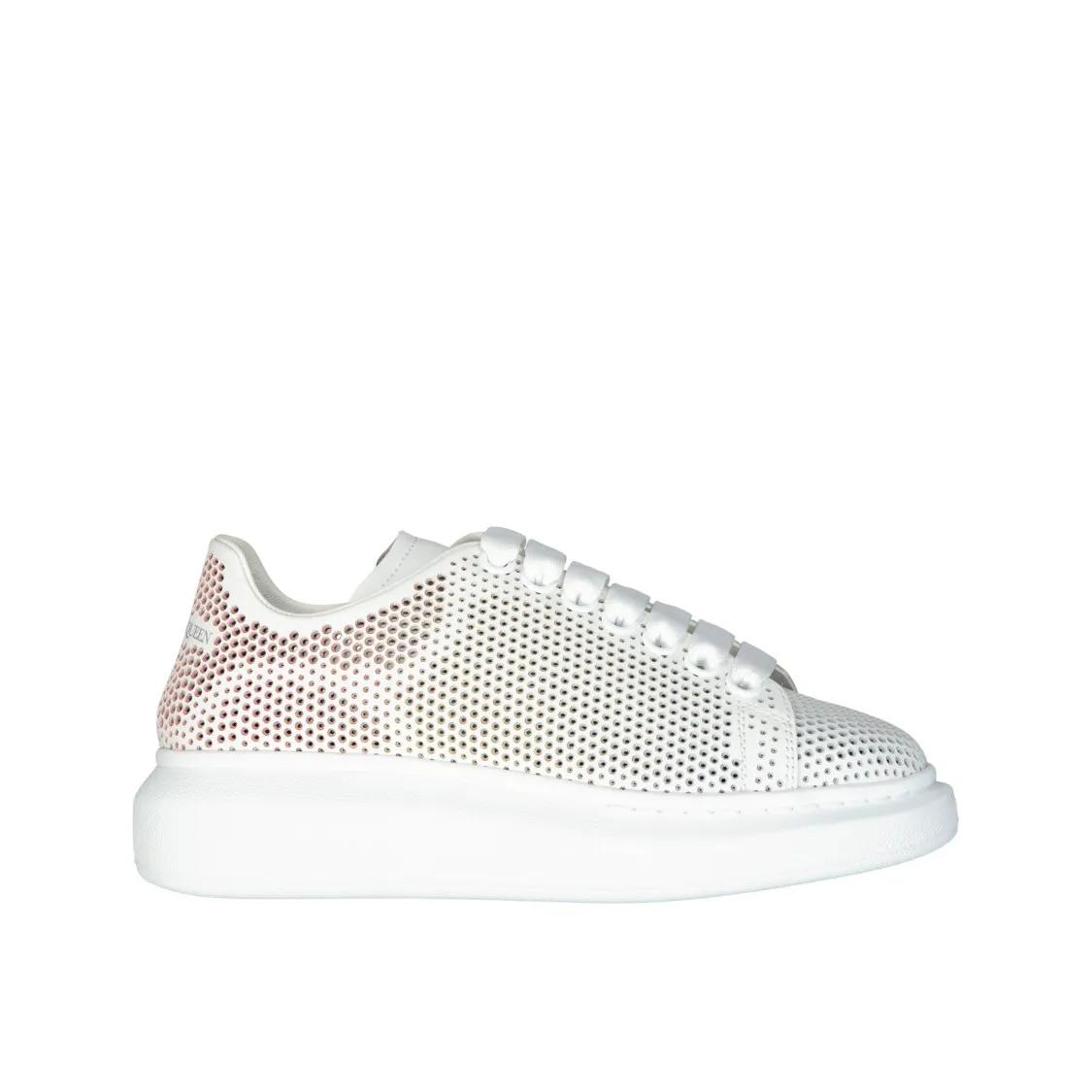 Alexander McQueen Low-Top Sneakers - Oversized Dotted Cut-Out Sneakers in wit