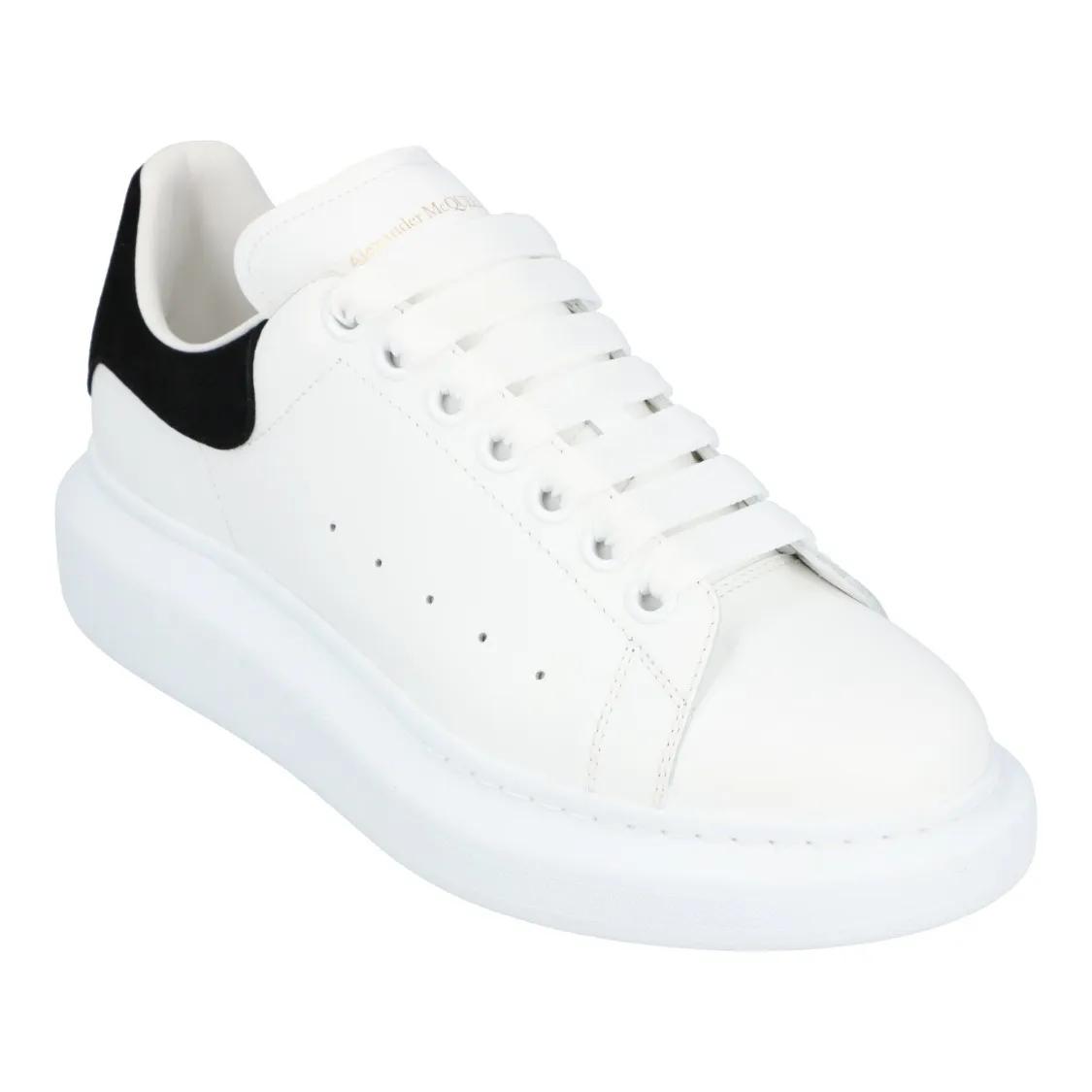 Alexander McQueen Low-Top Sneakers - Oversized Sneaker in wit