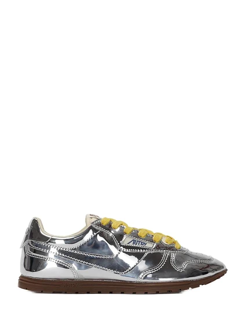 Autry Low-Top Sneakers - Front Lace Sneakers In Bright Yellow And Shiny Sil in zilver