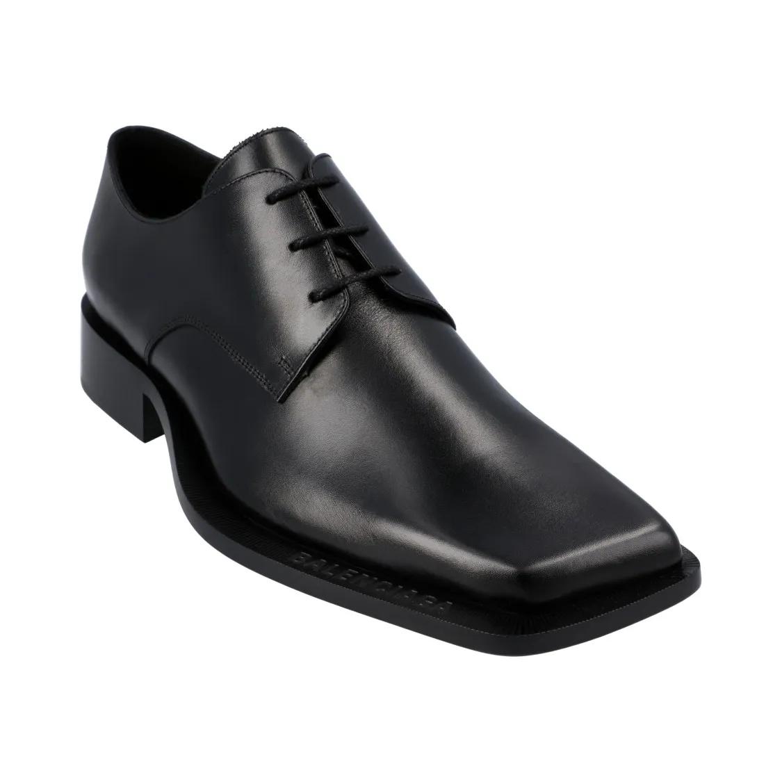 Balenciaga Low-Top Sneakers - Leather Cut Derby Shoes Black in zwart