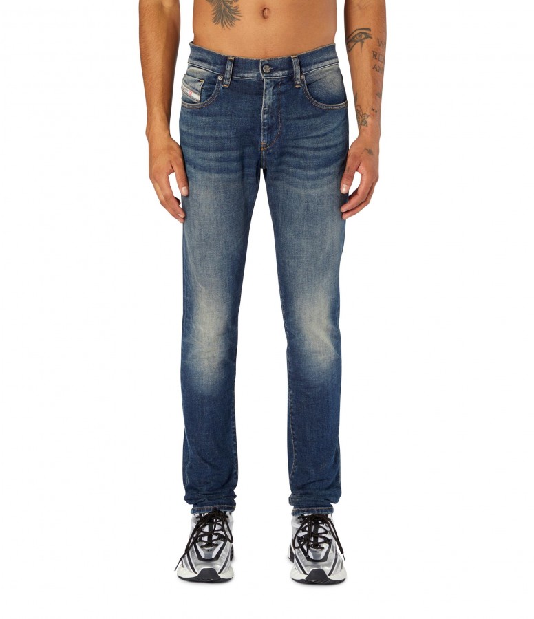 Diesel D-strukt 09m16 heren denim regular tapered fit - die