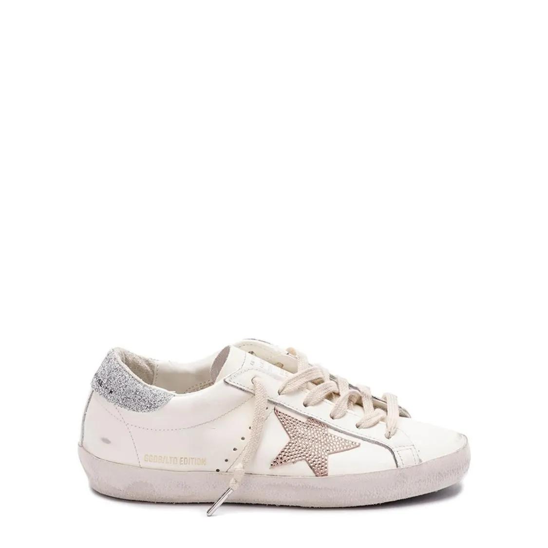 Golden Goose Low-Top Sneakers - Classic Low-Top Sneakers With Sparkling Star Detai in wit