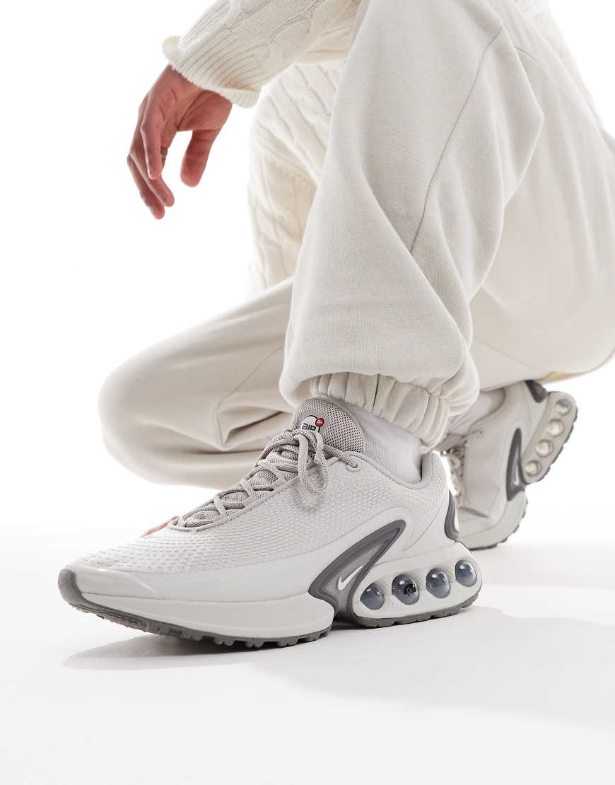 Nike - Air Max DN - Sneaker in Hellgrau