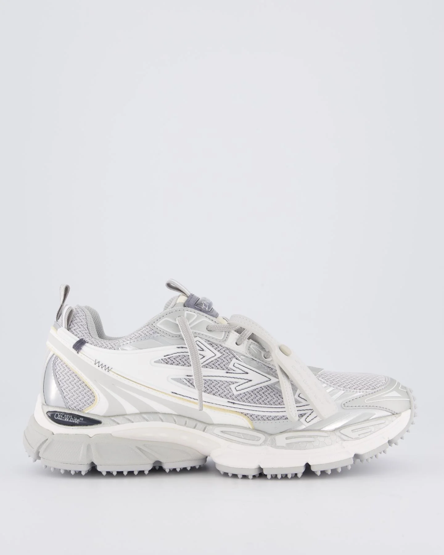 Off White Heren ow be right back