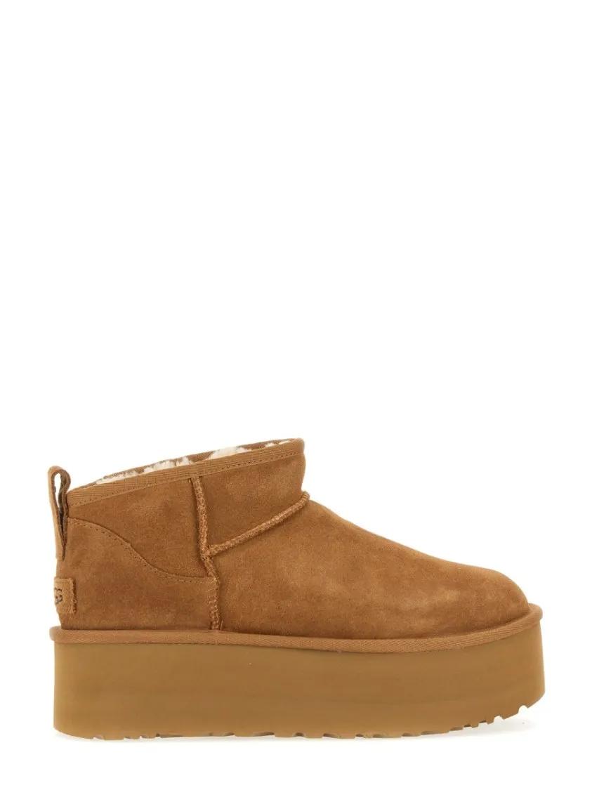 UGG Boots - Classic Ultra Mini Ankle Boots With Plateau Sole in bruin