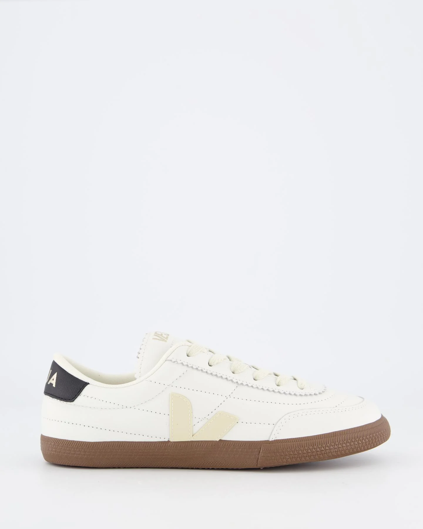 Veja Dames panenka leather