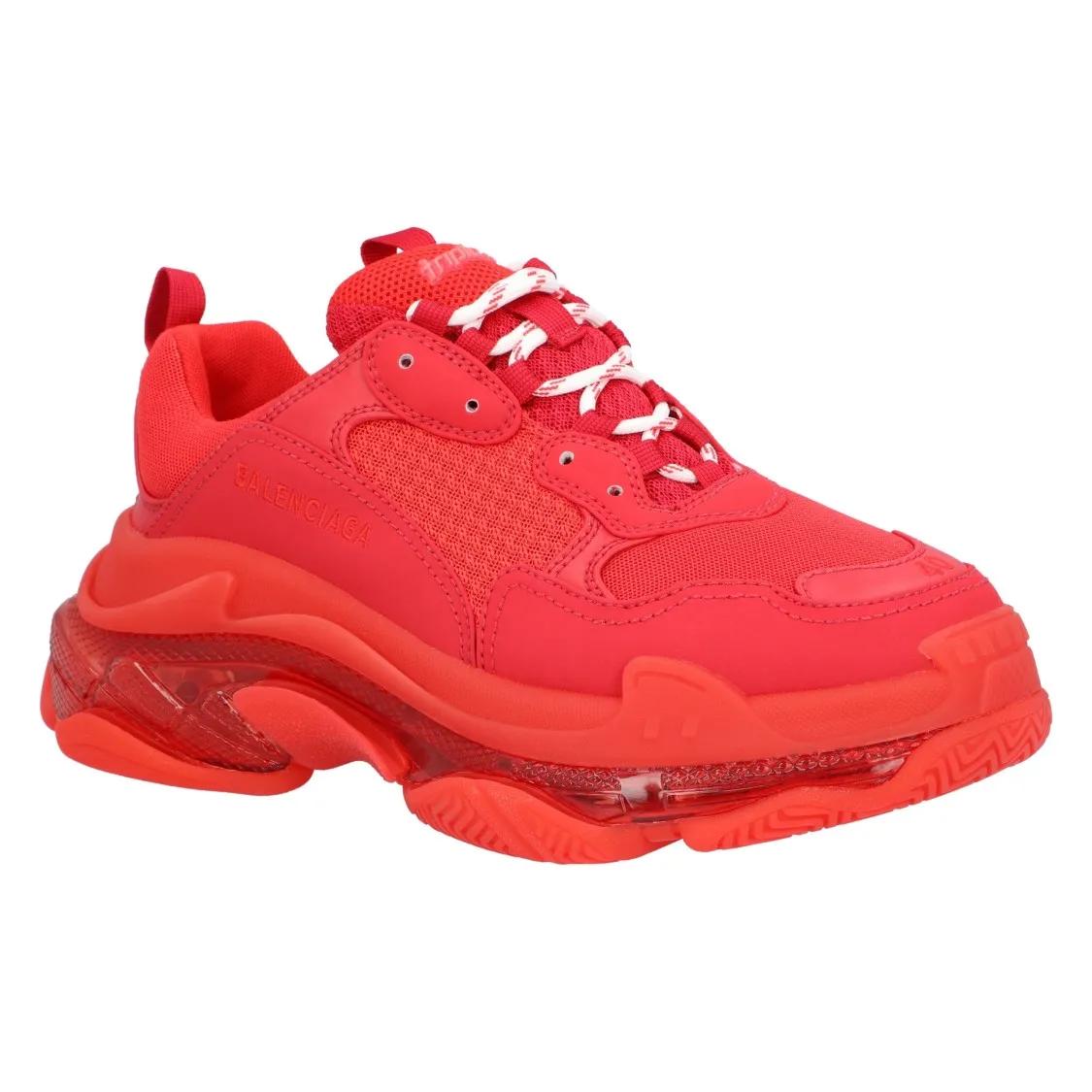 Balenciaga Low-Top Sneakers - Triple S Clear Sole Sneaker In Red in rood