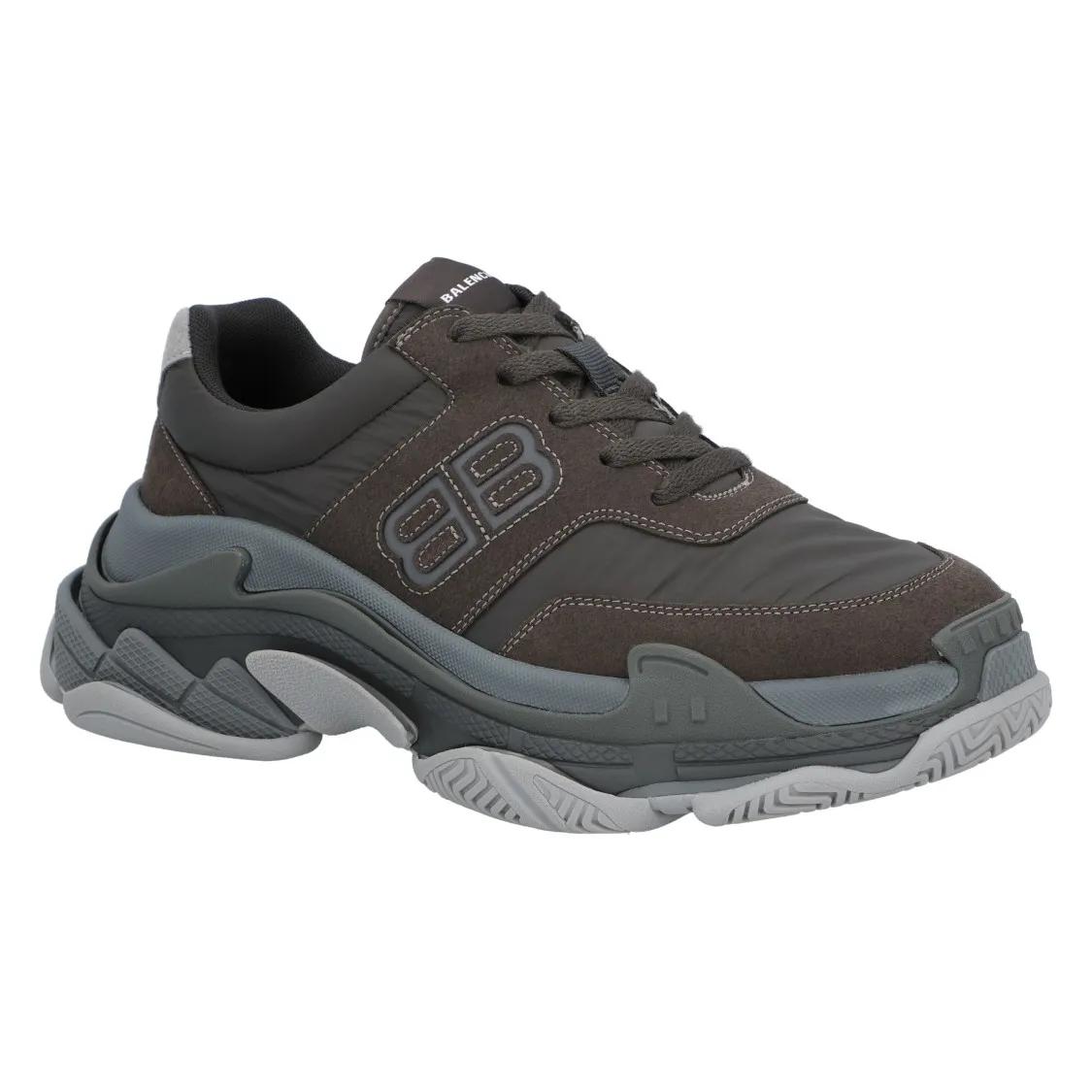 Balenciaga Low-Top Sneakers - Triple S Dark Grey Mix in grijs