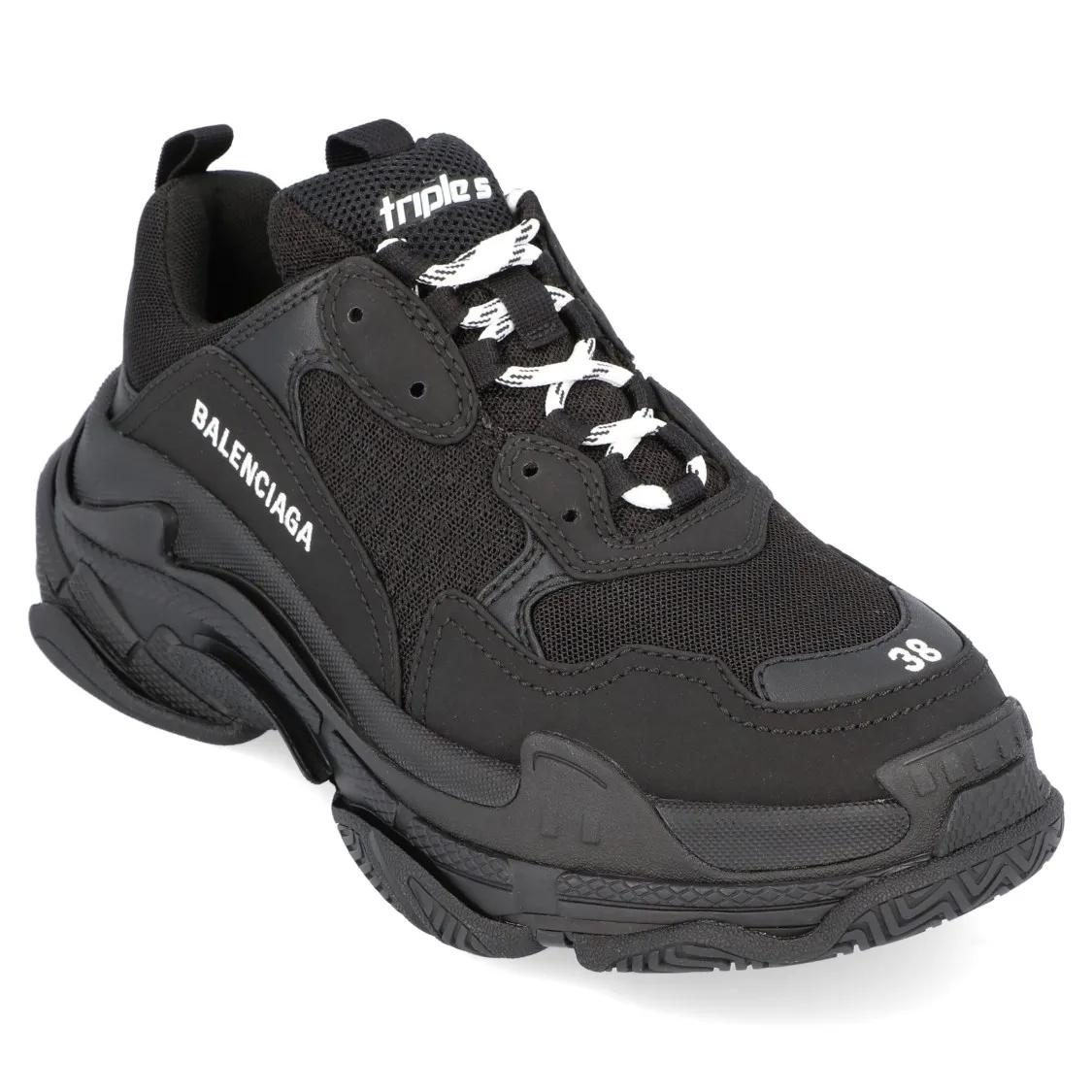 Balenciaga Low-Top Sneakers - Triple S Sneaker In Black Black in zwart