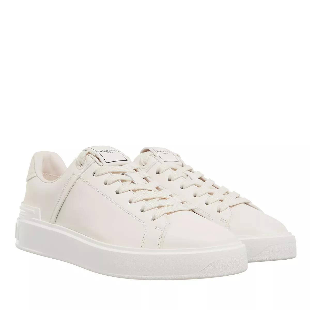 Balmain Sneakers - B-Court sneakers in calfskin in crème