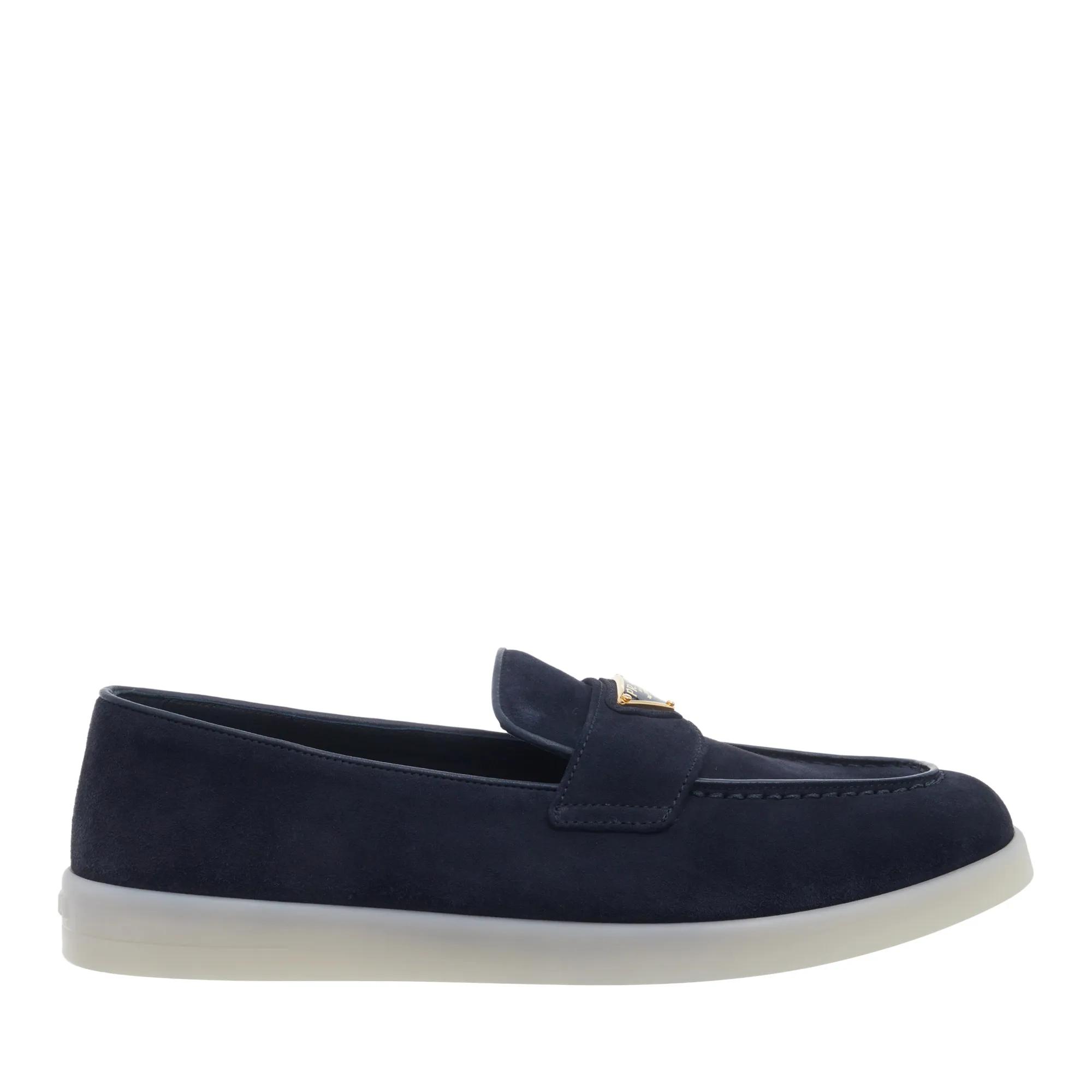 Prada Loafers - Suede Logo Loafer in blauw