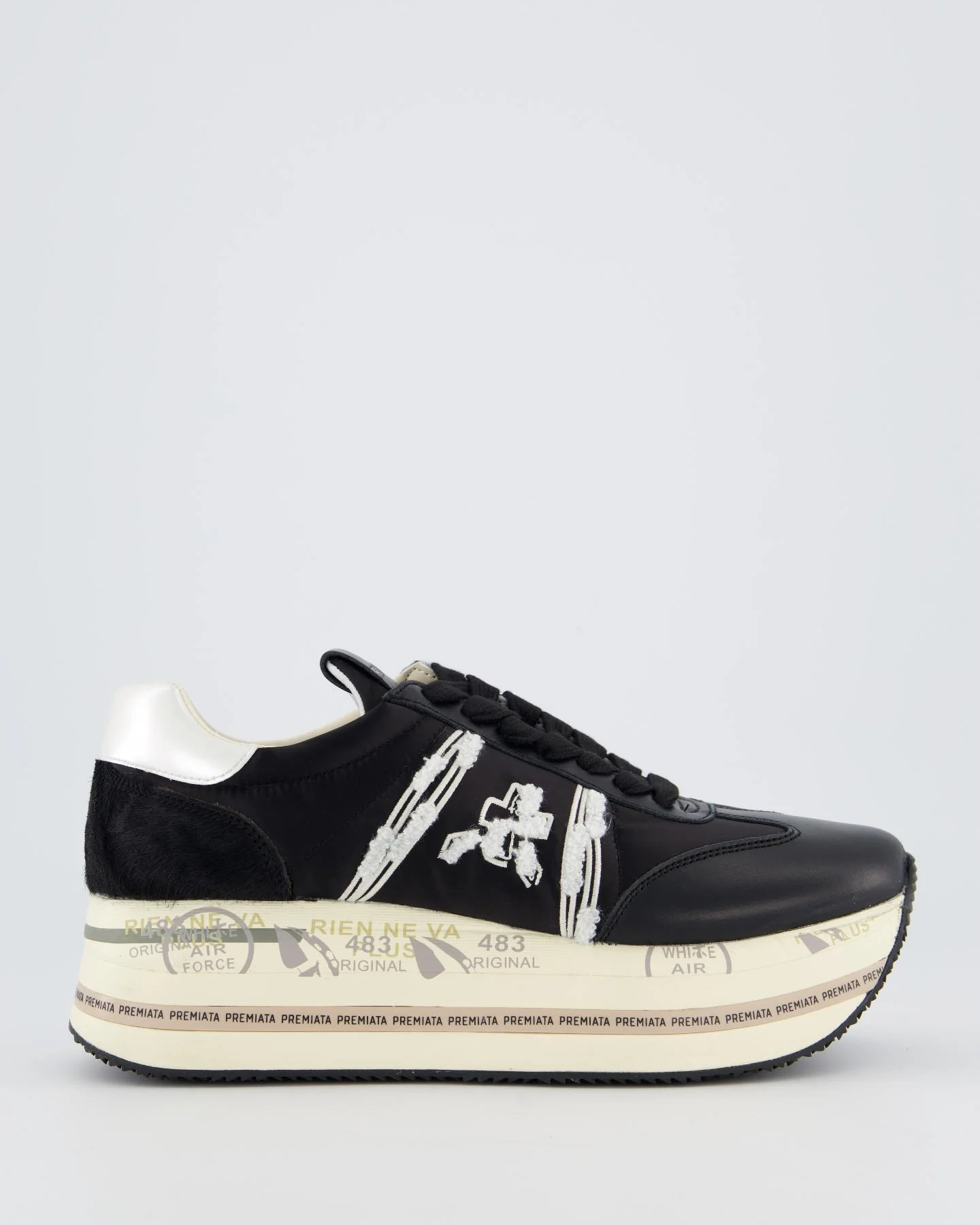 Premiata Dames beth