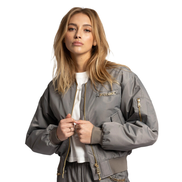 Nikkie Oja bomber jas