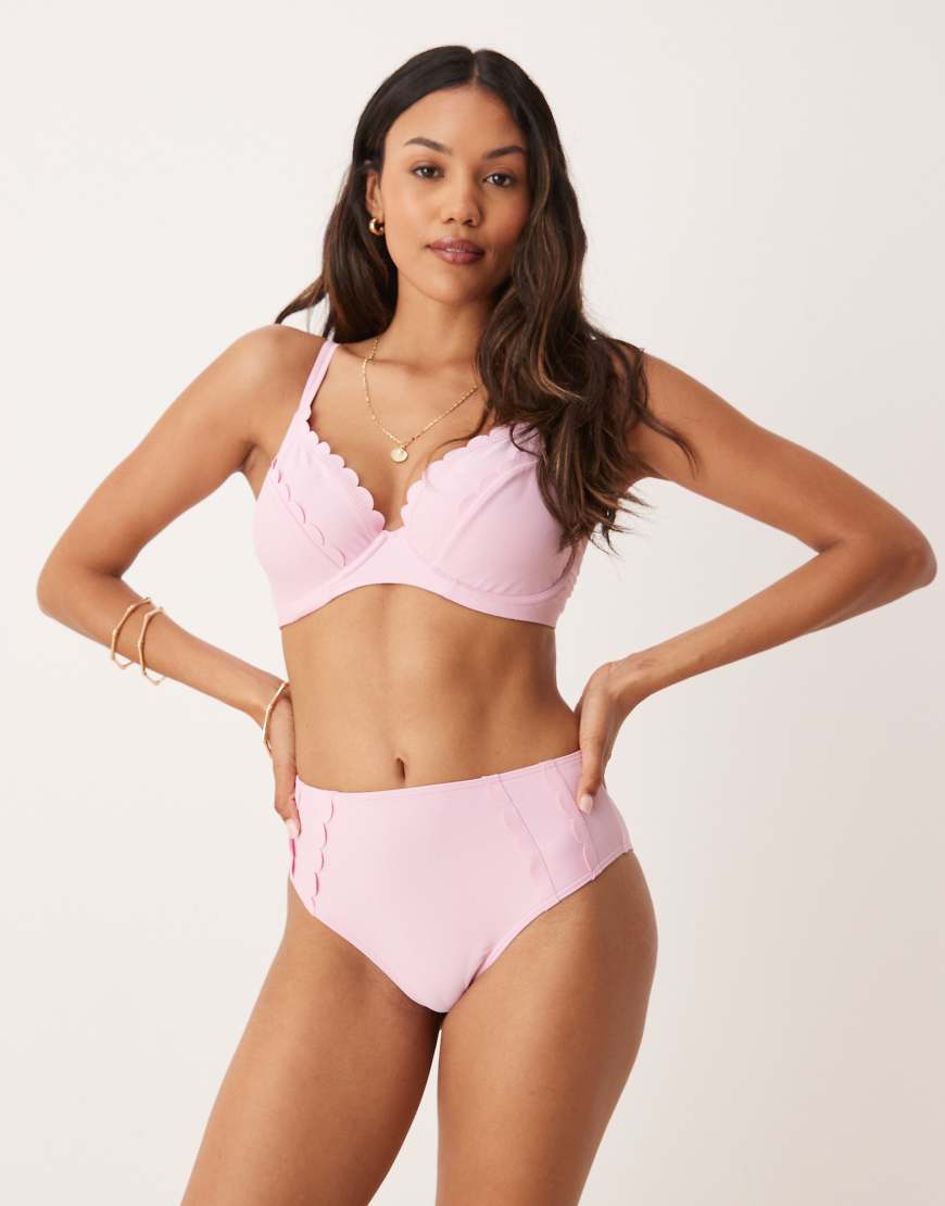 Peek & Beau - Bikinihose in Babyrosa mit doppeltem Muschelsaum und hohem Bund