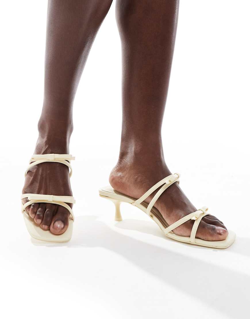 Stradivarius - Riemchenschuhe in Buttergelb mit Pfennigabsatz