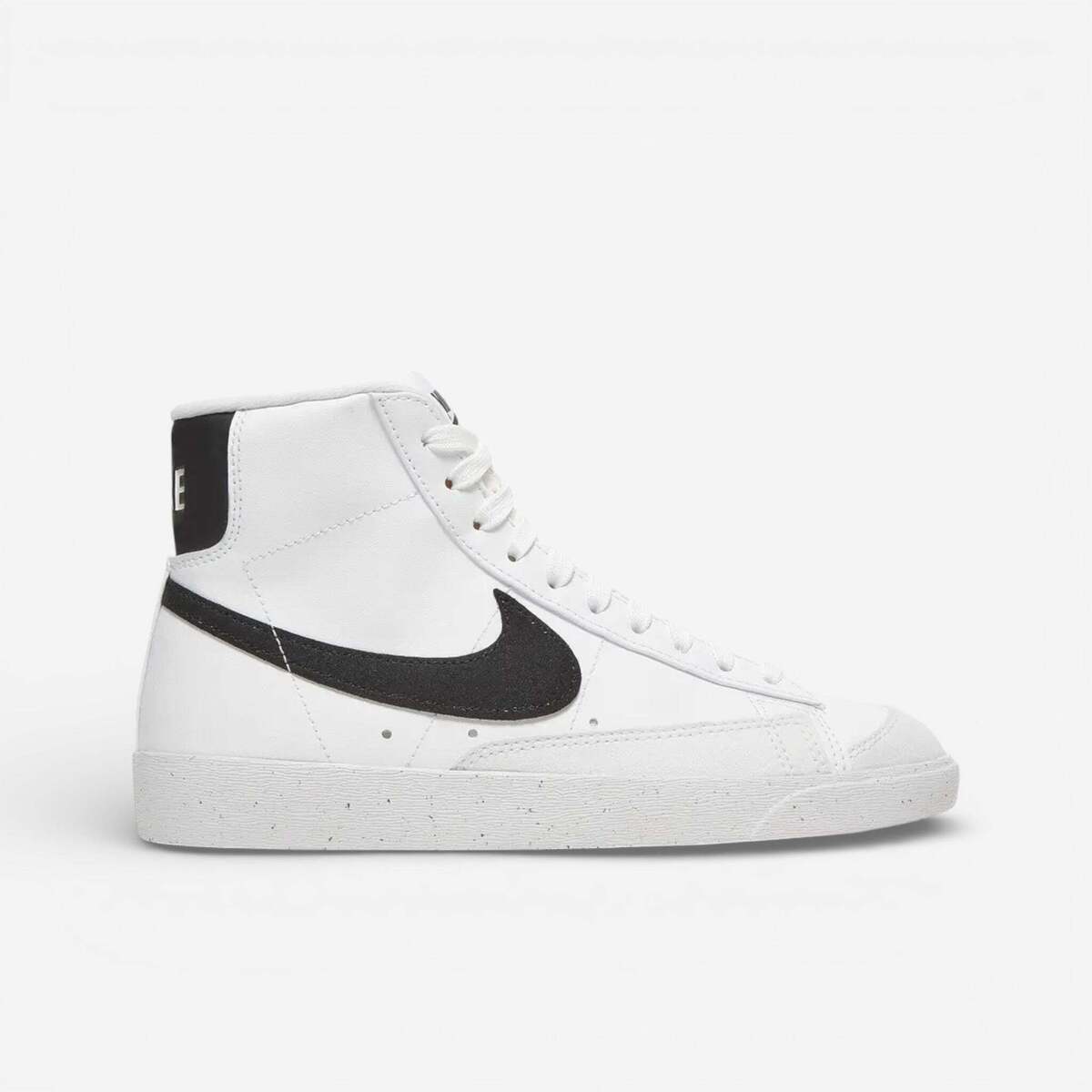 Lage Sneakers Nike Blazer Mid 77 Next Nature White Black (Women's)