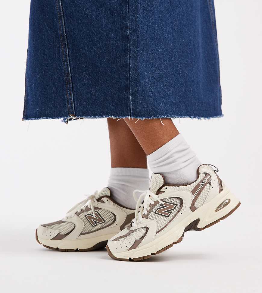 New Balance - 530 - Unisex-Sneaker in Wollweiß und Beige