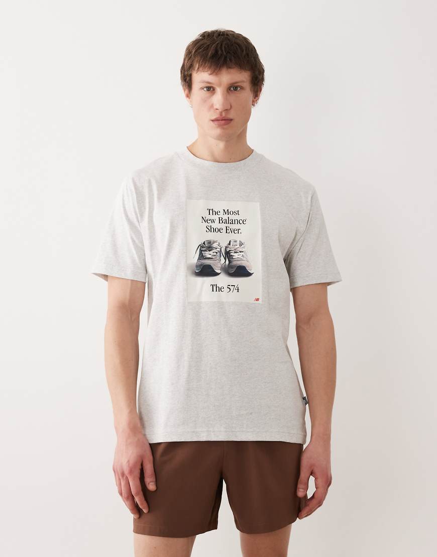 New Balance - 574 AD - T-Shirt in Grau