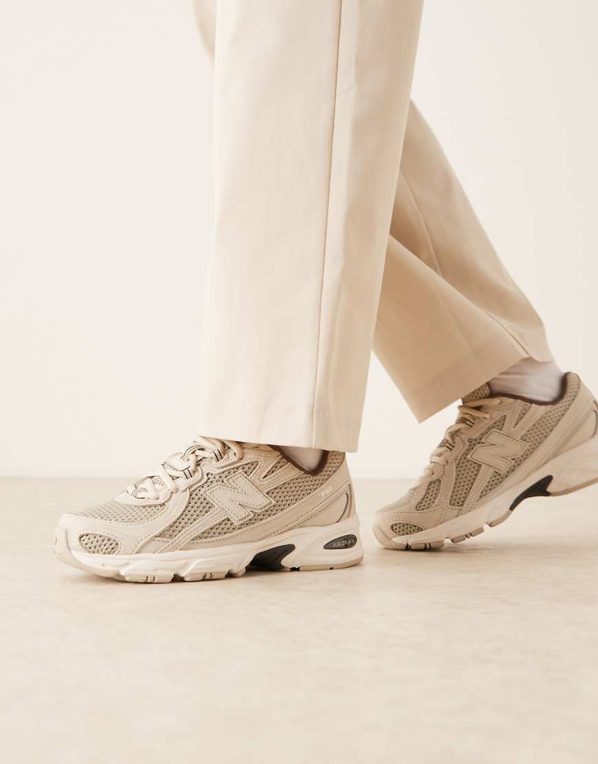 New Balance - 740 - Sneakers in Beige-Neutral