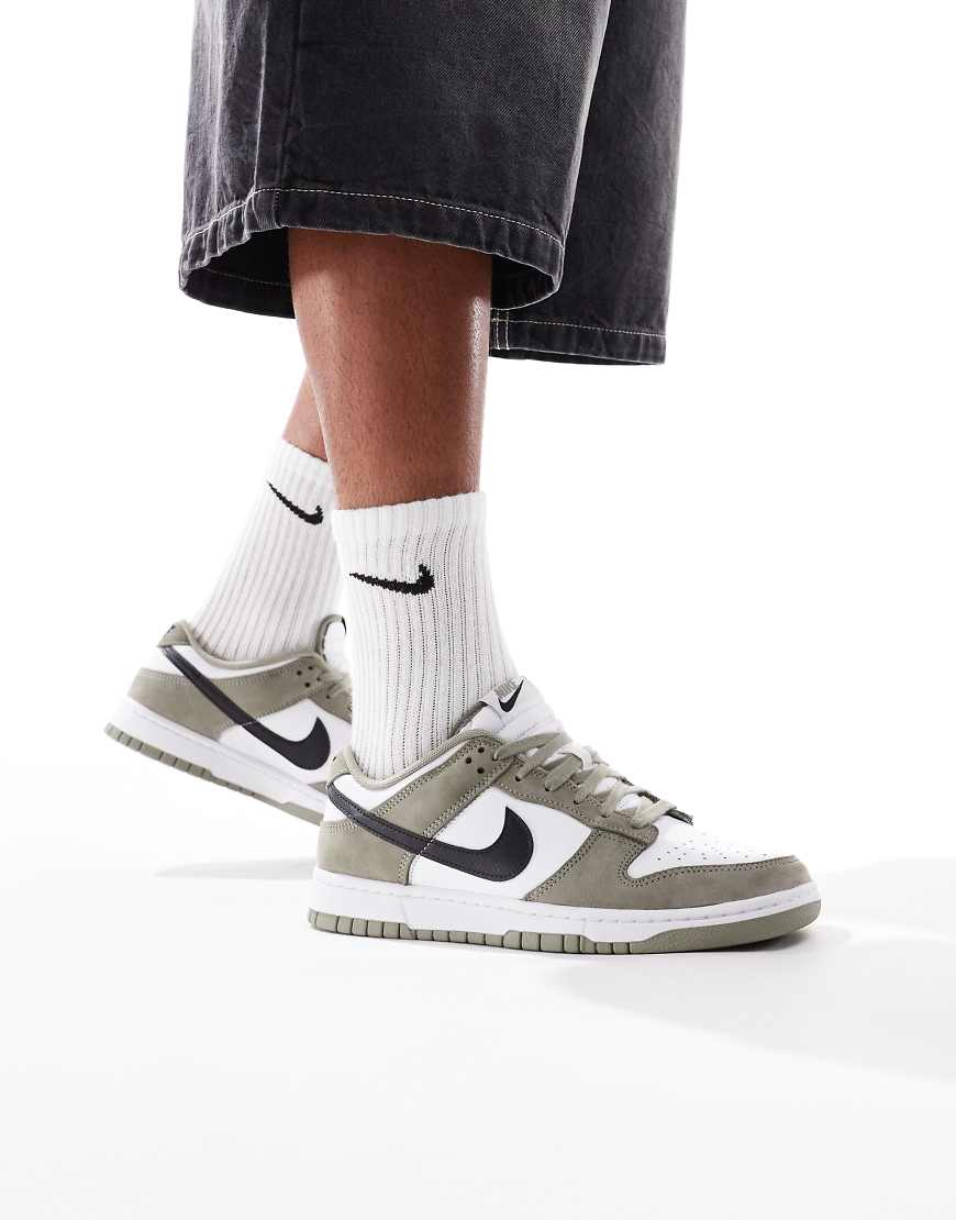 Nike - Dunk Low Retro - Unisex-Sneaker in Grün-Grau