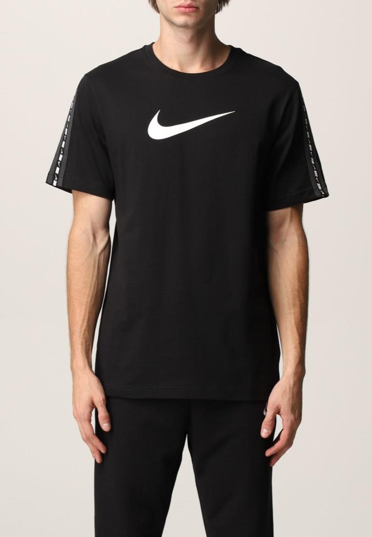 Nike Sportswear Repeat T-shirt Club in zwart - maat XL