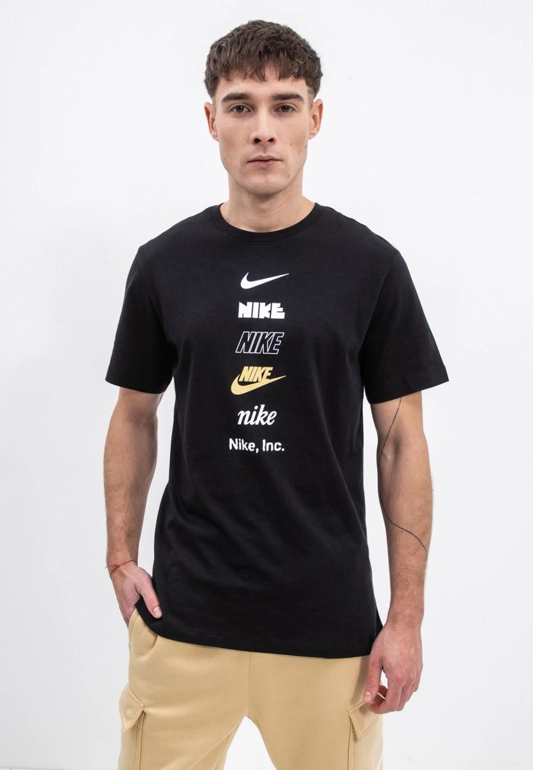 Nike Stack Logo Heren T-shirt in zwart - maat S