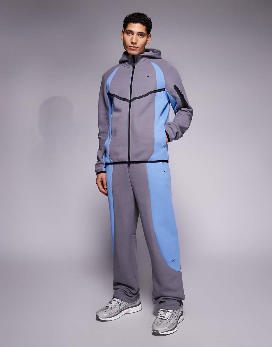Nike - Tech Fleece Pro - Jogginghose in Grau und Marineblau mit offenem Saum