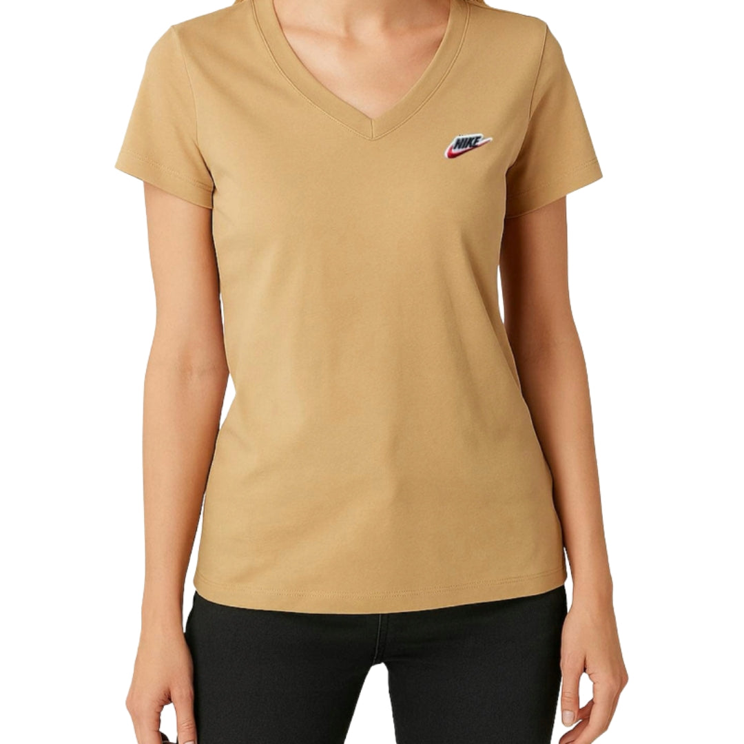 Nike T-shirt Met V-hals In Beige